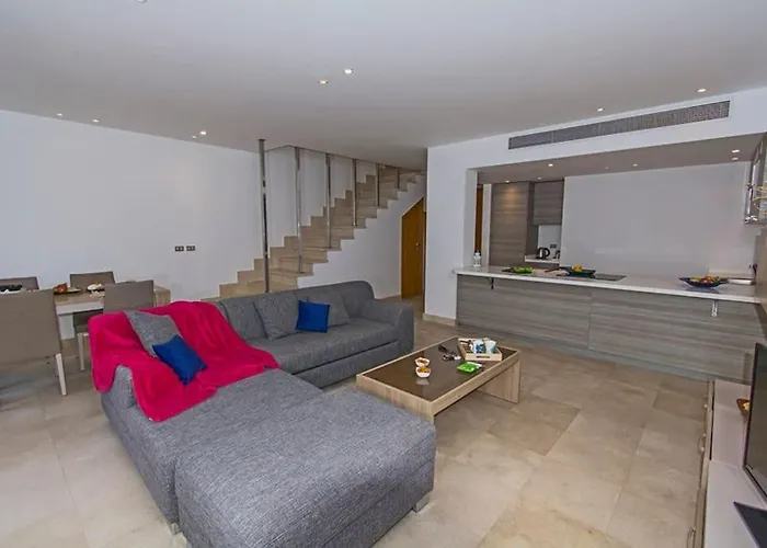 بيت للعطل Nayah Stays, Beautiful 3-bedroom Vacation *