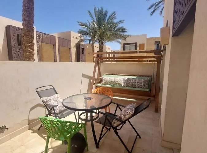 Nayah Stays, Beautiful 3-bedroom Vacation