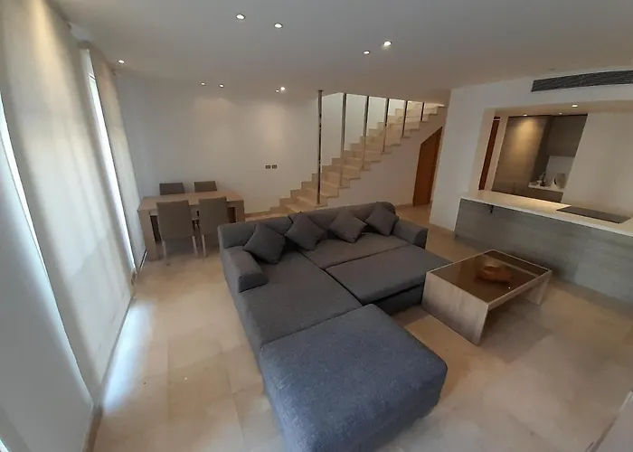 بيت للعطل Nayah Stays, Beautiful 3-bedroom Vacation