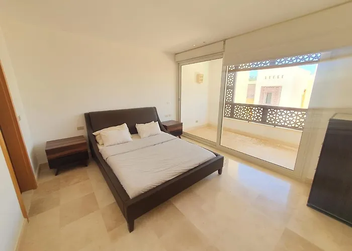 بيت للعطل Nayah Stays, Beautiful 3-bedroom Vacation